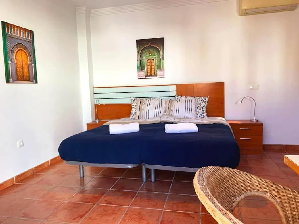 Apartamentos Nerjaluna