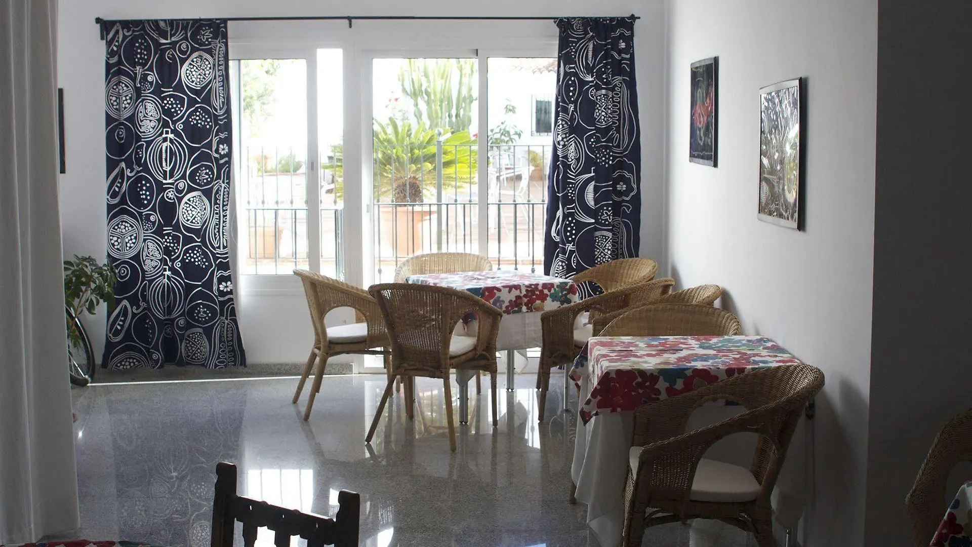 Apartamentos Nerjaluna España